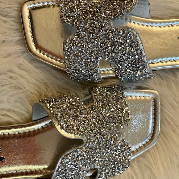 Trendy Square Toe Silver Sparkle Sandals - Picture 16 of 16